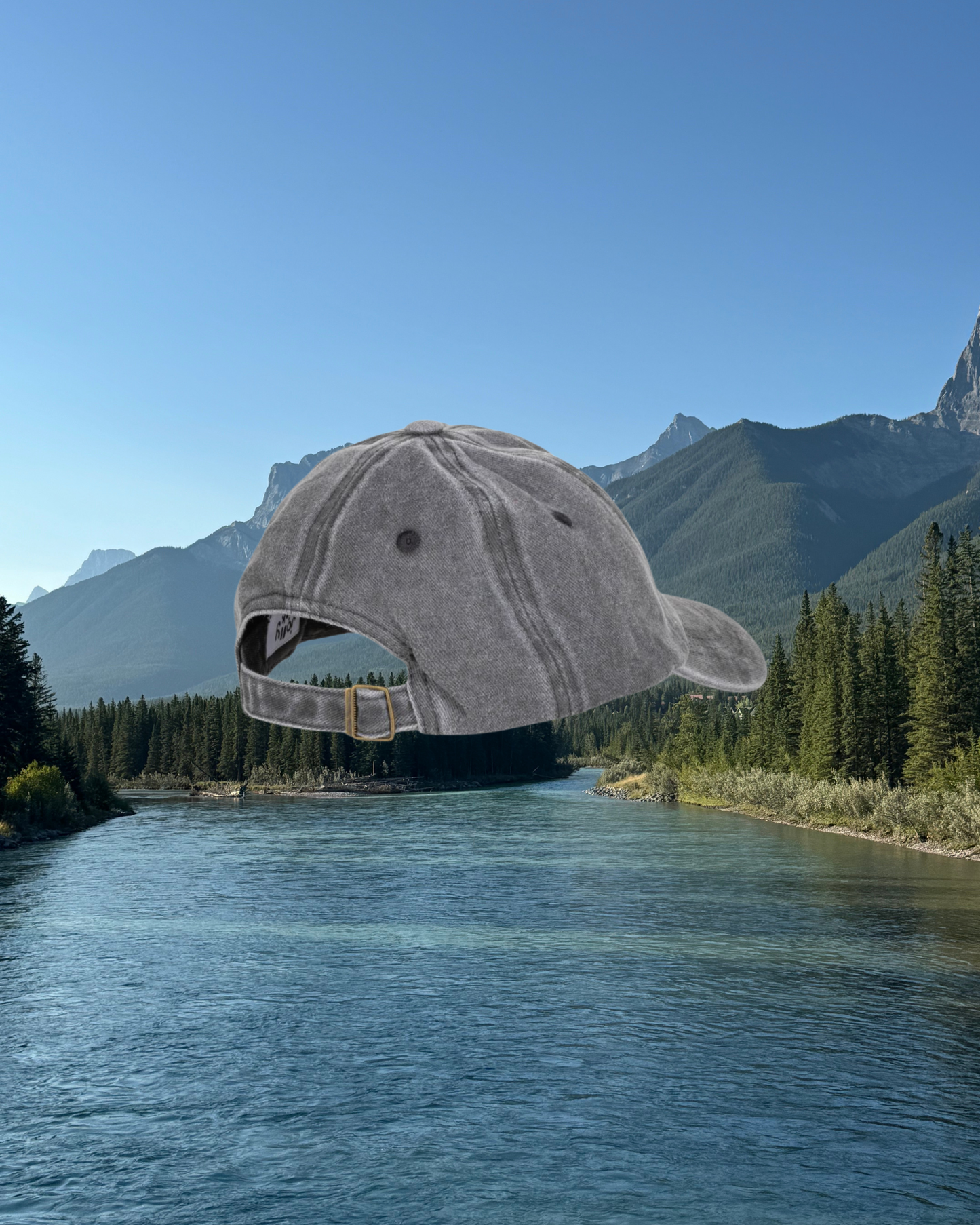 Three Sisters Cap - Black