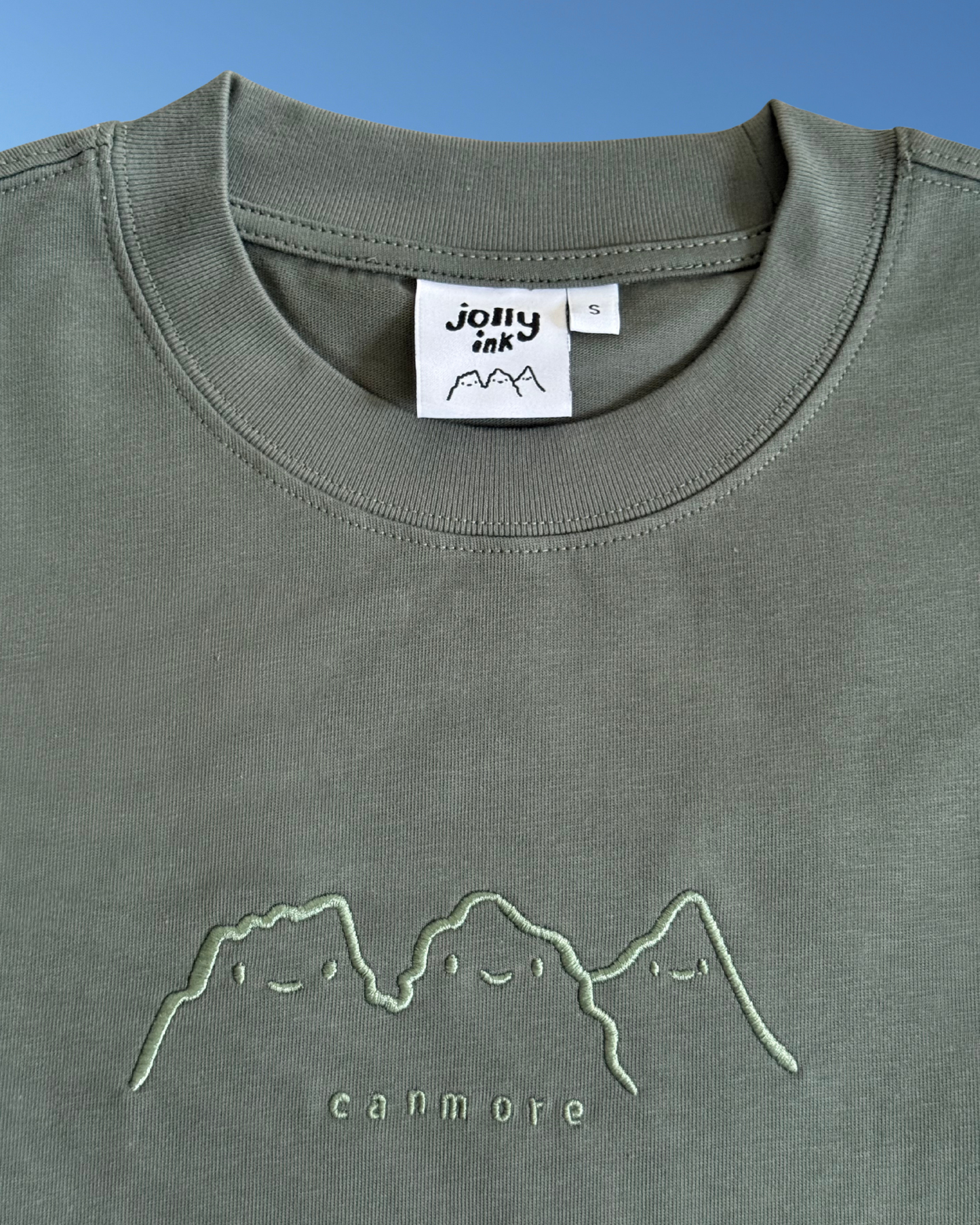 The Three Sisters Embroidered T-Shirt Green