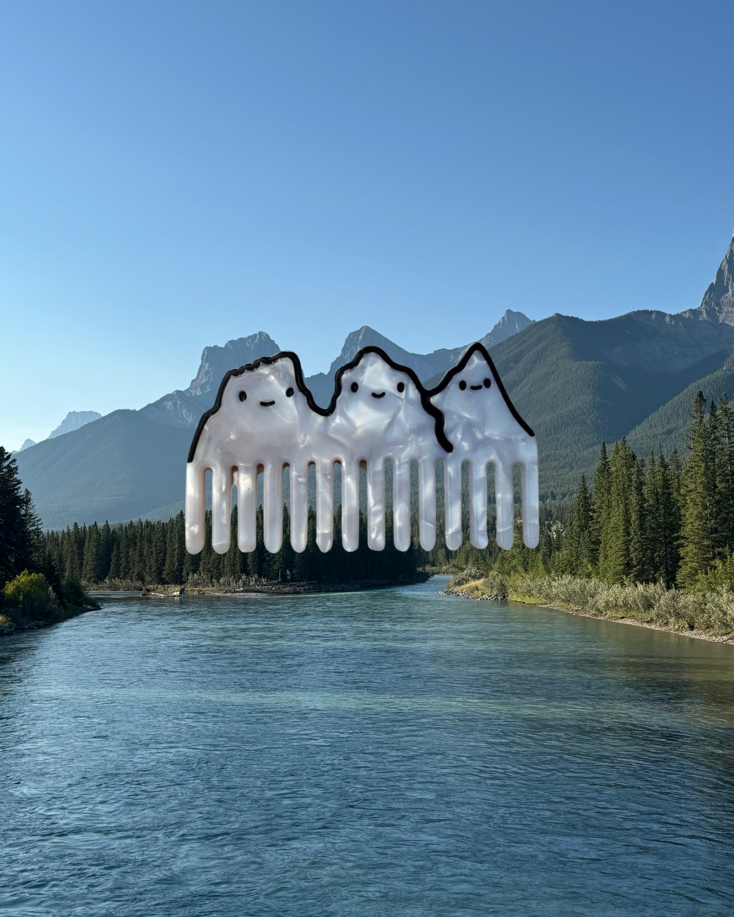 The Three Sisters Mini Comb